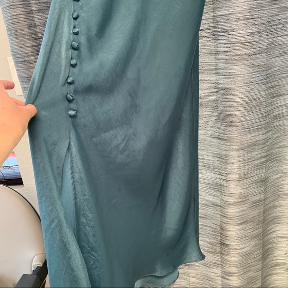 Zara dress - Picture 3 of 4